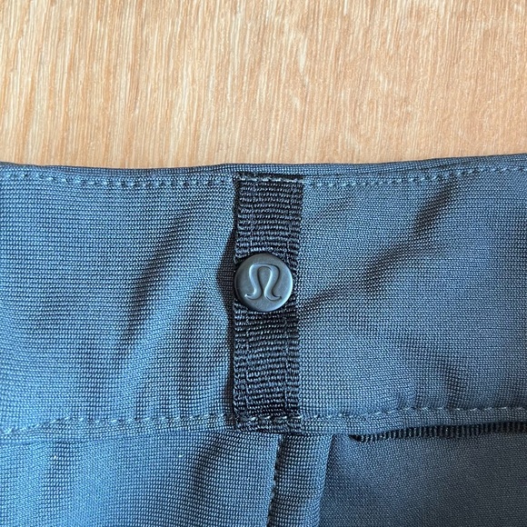 Lululemon Gray Commission Pant Slim 28x31 - Picture 15 of 16